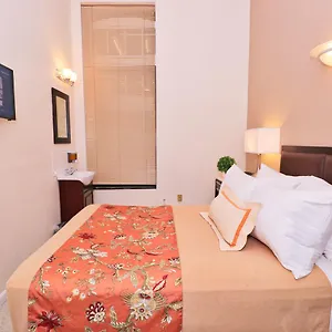 Hotel Americana **