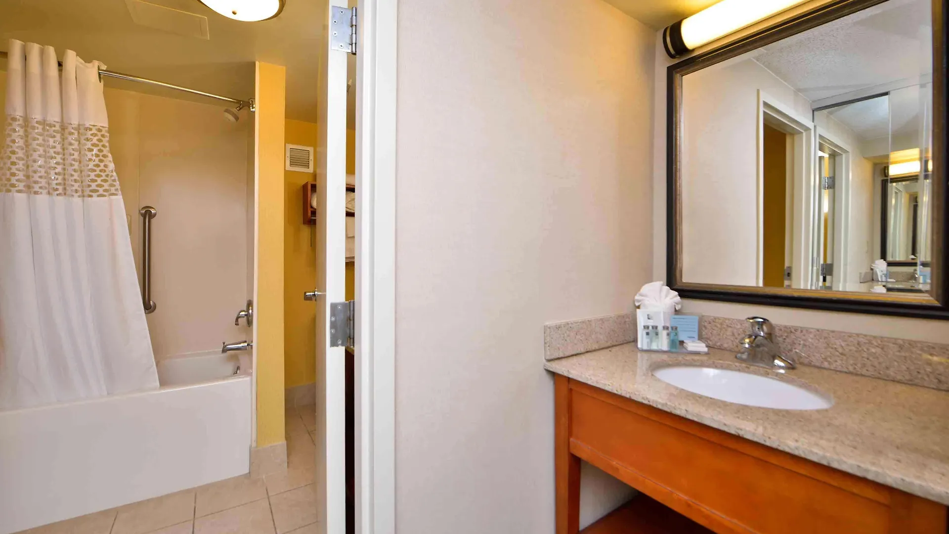 Hampton Inn Salisbury